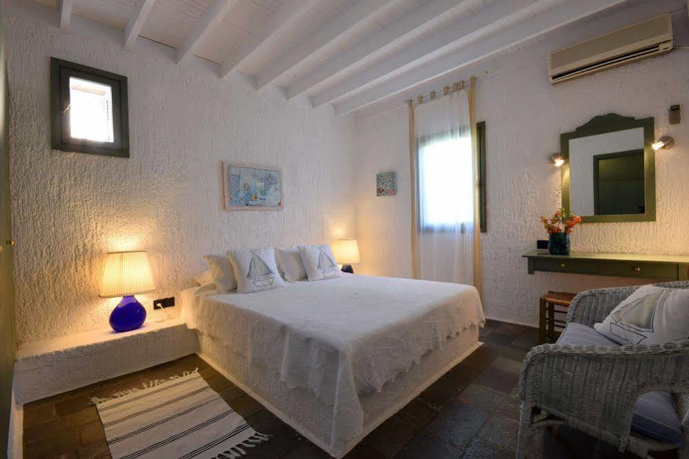 Niriides Villas Selinitsa Ngoại thất bức ảnh